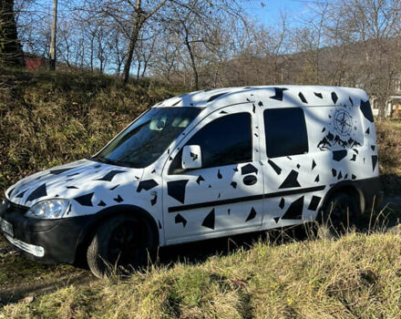 Белый Опель Комбо груз.-пасс., объемом двигателя 1.69 л и пробегом 500 тыс. км за 2500 $, фото 3 на Automoto.ua