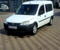 Белый Опель Комбо груз.-пасс., объемом двигателя 1.7 л и пробегом 330 тыс. км за 3250 $, фото 2 на Automoto.ua