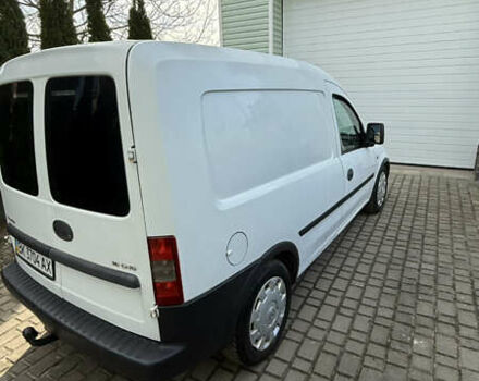 Белый Опель Комбо груз.-пасс., объемом двигателя 1.6 л и пробегом 219 тыс. км за 3500 $, фото 6 на Automoto.ua