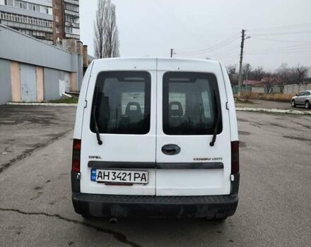 Білий Опель Комбо вант.-пас., об'ємом двигуна 1.3 л та пробігом 303 тис. км за 1850 $, фото 1 на Automoto.ua