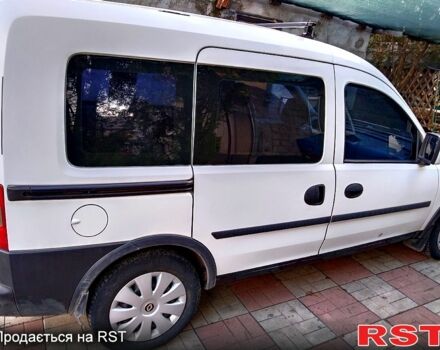 Белый Опель Комбо груз.-пасс., объемом двигателя 1.6 л и пробегом 290 тыс. км за 2400 $, фото 7 на Automoto.ua