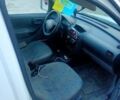 Белый Опель Комбо груз.-пасс., объемом двигателя 1.7 л и пробегом 211 тыс. км за 3300 $, фото 1 на Automoto.ua