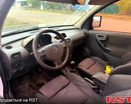 Белый Опель Комбо груз.-пасс., объемом двигателя 1.6 л и пробегом 150 тыс. км за 3650 $, фото 7 на Automoto.ua