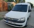 Белый Опель Комбо груз.-пасс., объемом двигателя 1.25 л и пробегом 270 тыс. км за 2800 $, фото 1 на Automoto.ua