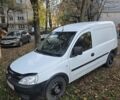 Белый Опель Комбо груз.-пасс., объемом двигателя 1.25 л и пробегом 182 тыс. км за 3500 $, фото 1 на Automoto.ua