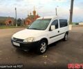 Белый Опель Комбо груз.-пасс., объемом двигателя 1.6 л и пробегом 150 тыс. км за 3650 $, фото 1 на Automoto.ua