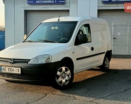 Білий Опель Комбо вант.-пас., об'ємом двигуна 1.25 л та пробігом 426 тис. км за 3999 $, фото 17 на Automoto.ua