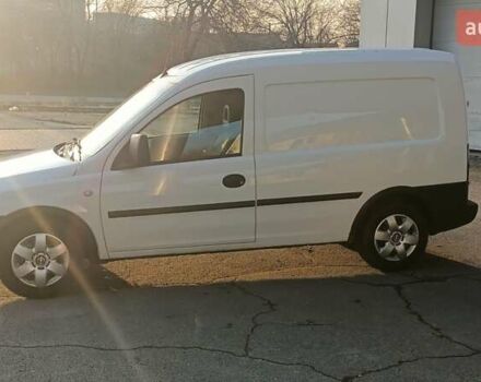 Білий Опель Комбо вант.-пас., об'ємом двигуна 1.25 л та пробігом 426 тис. км за 3999 $, фото 2 на Automoto.ua