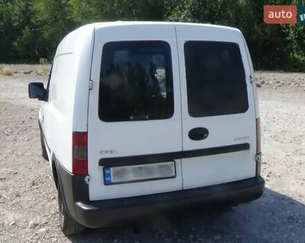 Белый Опель Комбо груз.-пасс., объемом двигателя 1.4 л и пробегом 250 тыс. км за 2900 $, фото 10 на Automoto.ua