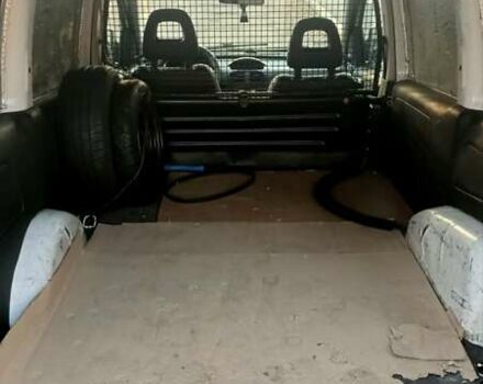 Білий Опель Комбо вант.-пас., об'ємом двигуна 1.25 л та пробігом 426 тис. км за 3999 $, фото 15 на Automoto.ua