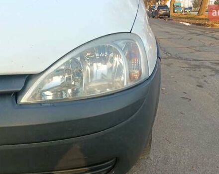 Білий Опель Комбо вант.-пас., об'ємом двигуна 1.25 л та пробігом 426 тис. км за 3999 $, фото 12 на Automoto.ua