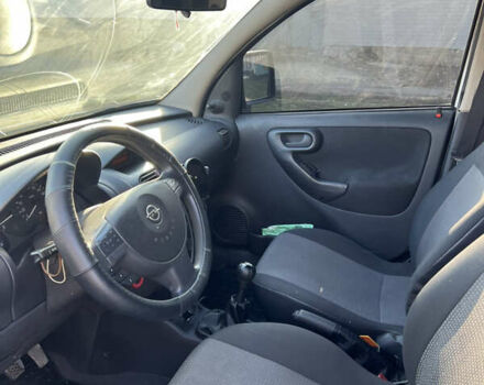 Білий Опель Комбо вант.-пас., об'ємом двигуна 1.25 л та пробігом 220 тис. км за 3500 $, фото 5 на Automoto.ua