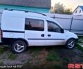 Белый Опель Комбо груз.-пасс., объемом двигателя 1.2 л и пробегом 250 тыс. км за 3800 $, фото 1 на Automoto.ua