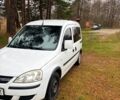 Белый Опель Комбо груз.-пасс., объемом двигателя 1.4 л и пробегом 260 тыс. км за 5500 $, фото 4 на Automoto.ua
