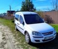 Белый Опель Комбо груз.-пасс., объемом двигателя 1.2 л и пробегом 279 тыс. км за 4500 $, фото 1 на Automoto.ua