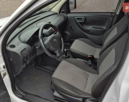 Білий Опель Комбо вант.-пас., об'ємом двигуна 1.69 л та пробігом 232 тис. км за 3750 $, фото 7 на Automoto.ua