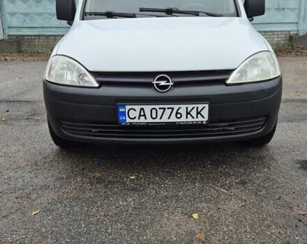 Білий Опель Комбо вант.-пас., об'ємом двигуна 1.69 л та пробігом 232 тис. км за 3750 $, фото 1 на Automoto.ua