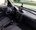 Білий Опель Комбо вант.-пас., об'ємом двигуна 1.2 л та пробігом 200 тис. км за 4000 $, фото 1 на Automoto.ua