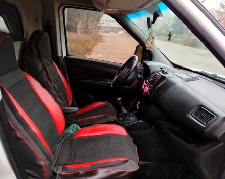 Белый Опель Комбо груз.-пасс., объемом двигателя 1.2 л и пробегом 170 тыс. км за 3650 $, фото 4 на Automoto.ua