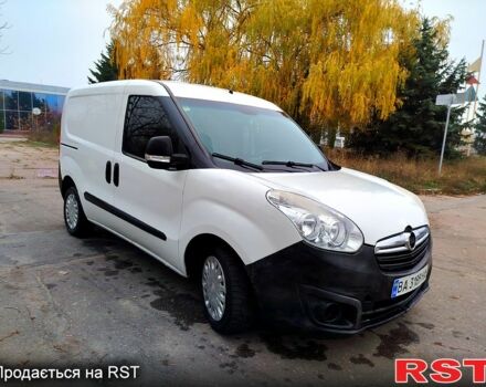 Белый Опель Комбо груз.-пасс., объемом двигателя 1.2 л и пробегом 170 тыс. км за 3650 $, фото 1 на Automoto.ua