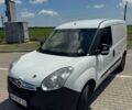Белый Опель Комбо груз.-пасс., объемом двигателя 1.6 л и пробегом 260 тыс. км за 6800 $, фото 1 на Automoto.ua
