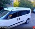 Белый Опель Комбо груз.-пасс., объемом двигателя 1.6 л и пробегом 300 тыс. км за 7400 $, фото 1 на Automoto.ua