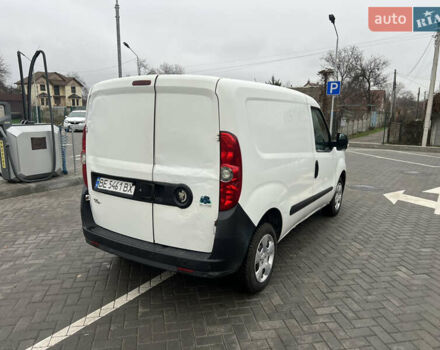 Белый Опель Комбо груз.-пасс., объемом двигателя 1.3 л и пробегом 280 тыс. км за 4800 $, фото 4 на Automoto.ua