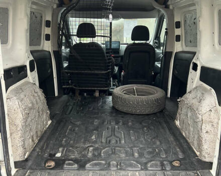 Белый Опель Комбо груз.-пасс., объемом двигателя 1.3 л и пробегом 280 тыс. км за 4800 $, фото 10 на Automoto.ua