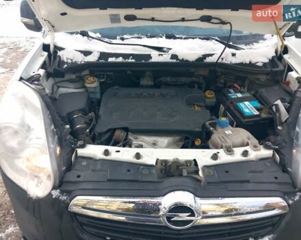 Белый Опель Комбо груз.-пасс., объемом двигателя 1.6 л и пробегом 212 тыс. км за 5999 $, фото 11 на Automoto.ua