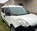 Білий Опель Комбо вант.-пас., об'ємом двигуна 1.6 л та пробігом 247 тис. км за 8000 $, фото 2 на Automoto.ua