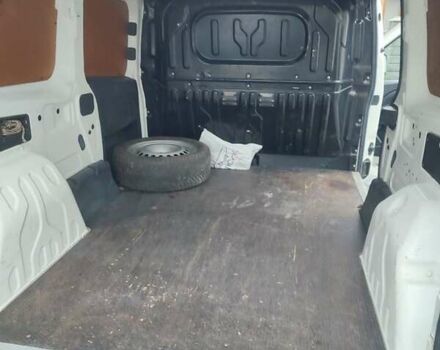 Білий Опель Комбо вант.-пас., об'ємом двигуна 1.6 л та пробігом 118 тис. км за 8500 $, фото 6 на Automoto.ua