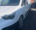 Білий Опель Комбо вант.-пас., об'ємом двигуна 1.6 л та пробігом 200 тис. км за 10000 $, фото 1 на Automoto.ua