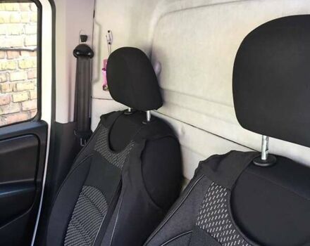 Белый Опель Комбо груз.-пасс., объемом двигателя 1.25 л и пробегом 260 тыс. км за 8900 $, фото 10 на Automoto.ua