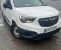 Білий Опель Комбо вант.-пас., об'ємом двигуна 1.6 л та пробігом 200 тис. км за 10000 $, фото 1 на Automoto.ua