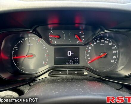 Белый Опель Комбо груз.-пасс., объемом двигателя 1.5 л и пробегом 0 тыс. км за 10900 $, фото 9 на Automoto.ua