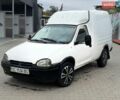 Білий Опель Комбо вант.-пас., об'ємом двигуна 1.69 л та пробігом 450 тис. км за 800 $, фото 1 на Automoto.ua