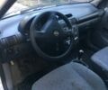 Білий Опель Комбо вант.-пас., об'ємом двигуна 1.69 л та пробігом 253 тис. км за 1800 $, фото 5 на Automoto.ua