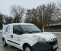 Белый Опель Комбо груз.-пасс., объемом двигателя 1.25 л и пробегом 350 тыс. км за 4500 $, фото 1 на Automoto.ua