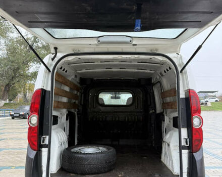 Белый Опель Комбо груз.-пасс., объемом двигателя 1.25 л и пробегом 350 тыс. км за 4500 $, фото 6 на Automoto.ua