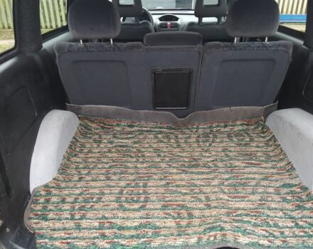 Белый Опель Комбо груз.-пасс., объемом двигателя 1.7 л и пробегом 178 тыс. км за 4300 $, фото 4 на Automoto.ua