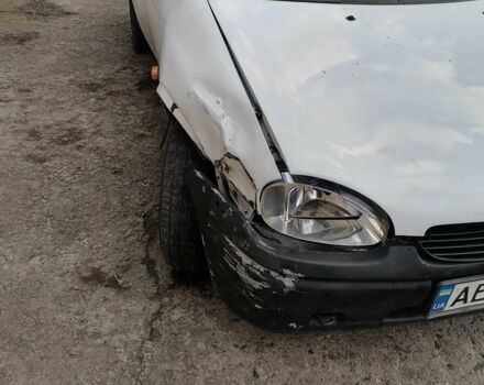 Белый Опель Комбо груз.-пасс., объемом двигателя 1.4 л и пробегом 470 тыс. км за 595 $, фото 2 на Automoto.ua