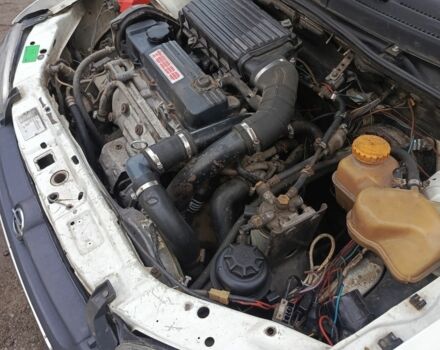 Білий Опель Комбо вант.-пас., об'ємом двигуна 1.7 л та пробігом 190 тис. км за 1700 $, фото 7 на Automoto.ua