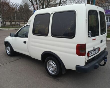 Білий Опель Комбо вант.-пас., об'ємом двигуна 1.7 л та пробігом 190 тис. км за 1700 $, фото 2 на Automoto.ua