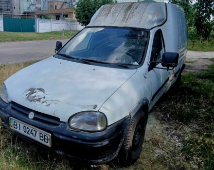 Белый Опель Комбо груз.-пасс., объемом двигателя 1.4 л и пробегом 300 тыс. км за 1191 $, фото 1 на Automoto.ua