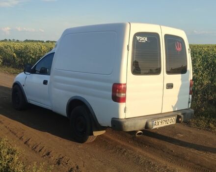 Белый Опель Комбо груз.-пасс., объемом двигателя 1.4 л и пробегом 60 тыс. км за 2000 $, фото 12 на Automoto.ua