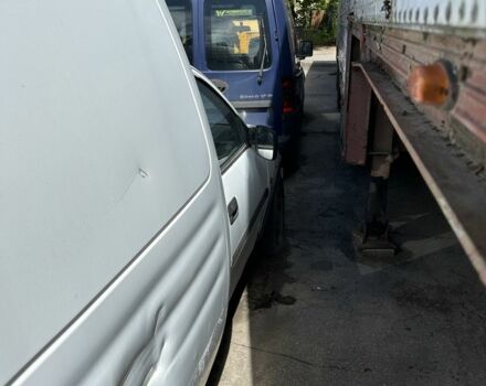 Белый Опель Комбо груз.-пасс., объемом двигателя 1.7 л и пробегом 500 тыс. км за 1000 $, фото 17 на Automoto.ua