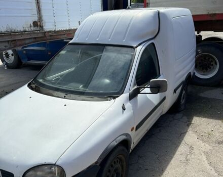 Белый Опель Комбо груз.-пасс., объемом двигателя 1.7 л и пробегом 500 тыс. км за 1000 $, фото 9 на Automoto.ua