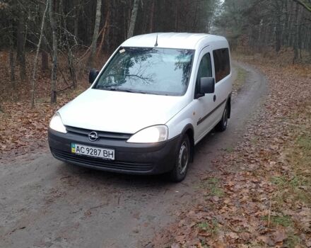 Белый Опель Комбо груз.-пасс., объемом двигателя 1.7 л и пробегом 284 тыс. км за 3900 $, фото 7 на Automoto.ua