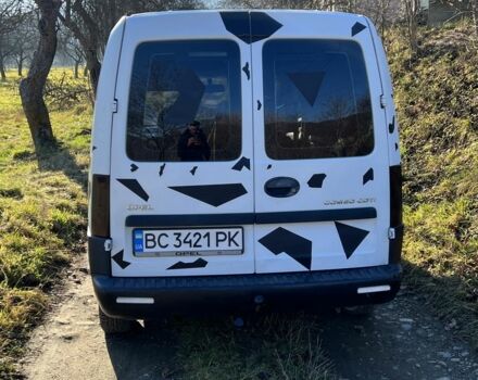 Белый Опель Комбо груз.-пасс., объемом двигателя 1.7 л и пробегом 500 тыс. км за 2500 $, фото 5 на Automoto.ua
