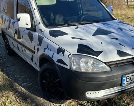 Белый Опель Комбо груз.-пасс., объемом двигателя 1.7 л и пробегом 500 тыс. км за 2500 $, фото 8 на Automoto.ua